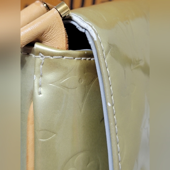 LOUIS VUITTON Mussette Tango  Street Shoulder Bag - Picture 11 of 12